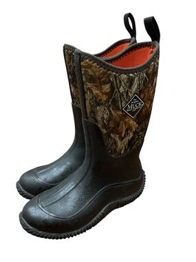 Muck Boot Company Kids' Black & Camo Waterproof Pull-On Boots with Orange Lining